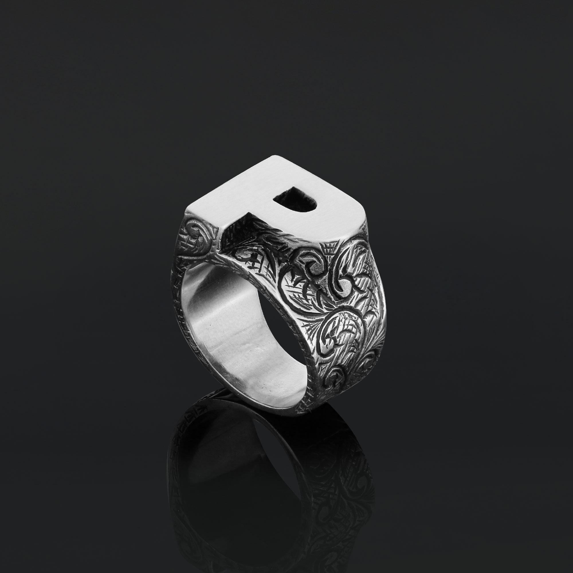 P on sale name ring