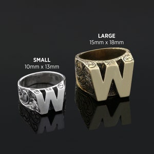 Anillo con inicial W, anillo con la letra W, anillo con sello bañado en oro, anillo con nombre hecho a mano, anillo con monograma con la letra W, joyería con el alfabeto en plata, anillo con letras de la A a la Z