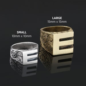 Anillo celta de plata con la letra E, anillo con la inicial E, anillo con monograma, joyería con inicial bañada en oro, anillo personalizado con el alfabeto E.