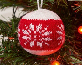 KNITTED Bauble Pattern - PDF Download ONLY, Easy Christmas Knitting, fair-isle colourwork, nordic style decoration, scrap yarn make