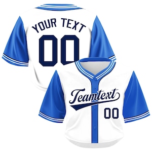 Peut inclure: Maillot de baseball blanc et bleu avec le texte "YOUR TEXT" et le numéro "00" au dos. Le devant du maillot porte le texte "Teamtext" et le numéro "00".