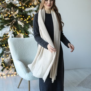 Cashmere & Wool scarf, luxurious oversized knit scarf, chunky neck warmer, Beige knitted soft shawl, long shoulder wrap, winter warm scarf