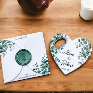 Apribottiglie magnetico a forma di cuore personalizzato: bomboniere per matrimoni