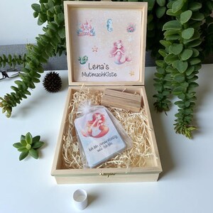MutmachKiste für kleine Raumfahrer  oder Meerjungfrauen – Holzbox mit 26 Affirmationskarten & Zubehör, Mutmach Sprüche, Selbstbewußtsein