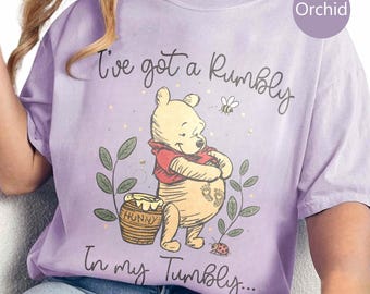 Camiseta de Disney "Tengo un Rumbly en mi barriguita", "Mami a abeja", camiseta de revelación de embarazo de Winnie the Pooh, camiseta de Pooh mamá embarazada, regalo para nueva mamá