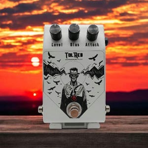 Pedal de distorsión de germanio. Efecto de guitarra vintage hecho a mano.