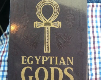 Jeu de cartes du dieu égyptien Oracle à lire pour guider votre semaine