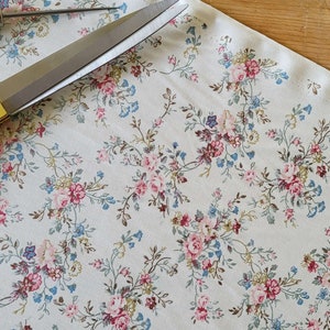 Rose & Hubble 100% Cotton Poplin Fabric, by the Half Meter, Ivory Sprig Vintage Floral