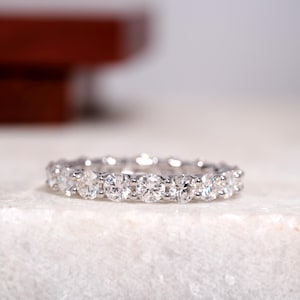 Round Cut Moissanite Wedding Band, Full Eternity Anniversary Gift Band, Unique Shared Prong Setting Promise Band, Minimalist Stackable Band