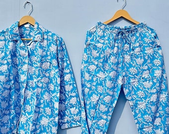 Handgefertigter Sommerpyjama aus Baumwolle mit Blumenmuster: Leichter Pyjama im Boho-Stil, bequemer Pyjama, Geschenkidee für Sie