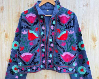 Handmade Suzani Embroidery Jacket,Winter wear Jacket coat,Womens coat,Suzani short jacket,TNT fabric suzani jacket,Robe