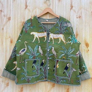 Cotton Quilted Tiger Print Jacket, Bohemian Short Coat, Reversible Stripe Piping Jacket, Winter Wear Quilted Coat, Indian Handmade Jacket&#39;s