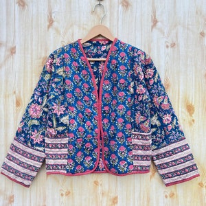 Burfi Gesteppte Patchwork Jacke Indische Handgefertigte Gesteppte Patchwork Jacke Boho Kurze Jacke Unisex Party Wear Jacke Winter Herbst Frauen Mantel