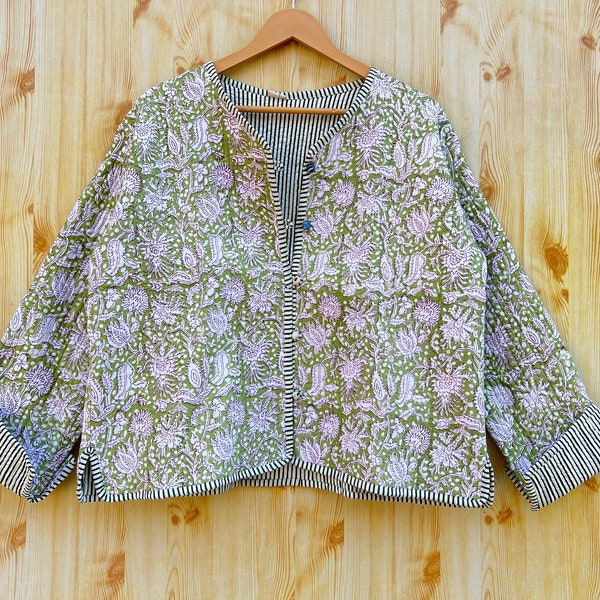organic cotton print quilted jacket,handmade vintage quilted jacket,cotton sari women clothing ,short green jacket,Boho,Cotton Jacket