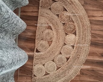 Handflätad jute halvmånematta, naturlig fiber boho entréinredning, lantlig stil matta