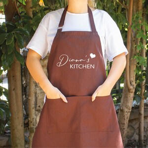 Custom Name Apron, Apron for Mom, Personalized Apron, Women Apron, Cooking Apron, Baking Apron, Gift for Mom, Gift for Nana, Kitchen Apron