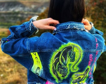 Chaqueta vaquera pintada a mano