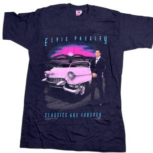 Vintage Elvis Presley 1992 classics are forever single stitch T-shirt. Made in the USA. Tagged as a medium.