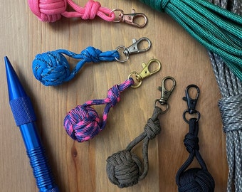 Paracord Keychain - Assorted Colors - Four Pass Monkey Fist
