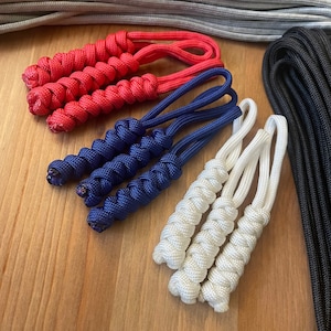Paracord Snake Knot Zipper Pull | Pack of 3, 6, or 10 | Custom Handmade | Zipper Pull for Backpack, Bags, or Luggage