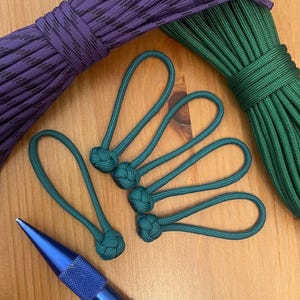 Paracord Zipper Pull Diamond Knot | Pack of 5 | Teal Color | Handmade | Zipper Pull for Backpack, Bag, or Luggage