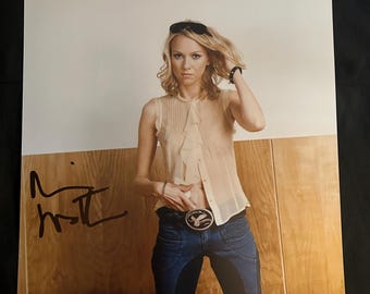 Naomi Watts firmó una foto de 11x14 con el certificado de autenticidad de Beckett