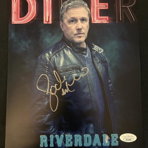 Lochlyn Munro signed Riverdale 8x10 photo W/ JSA COA