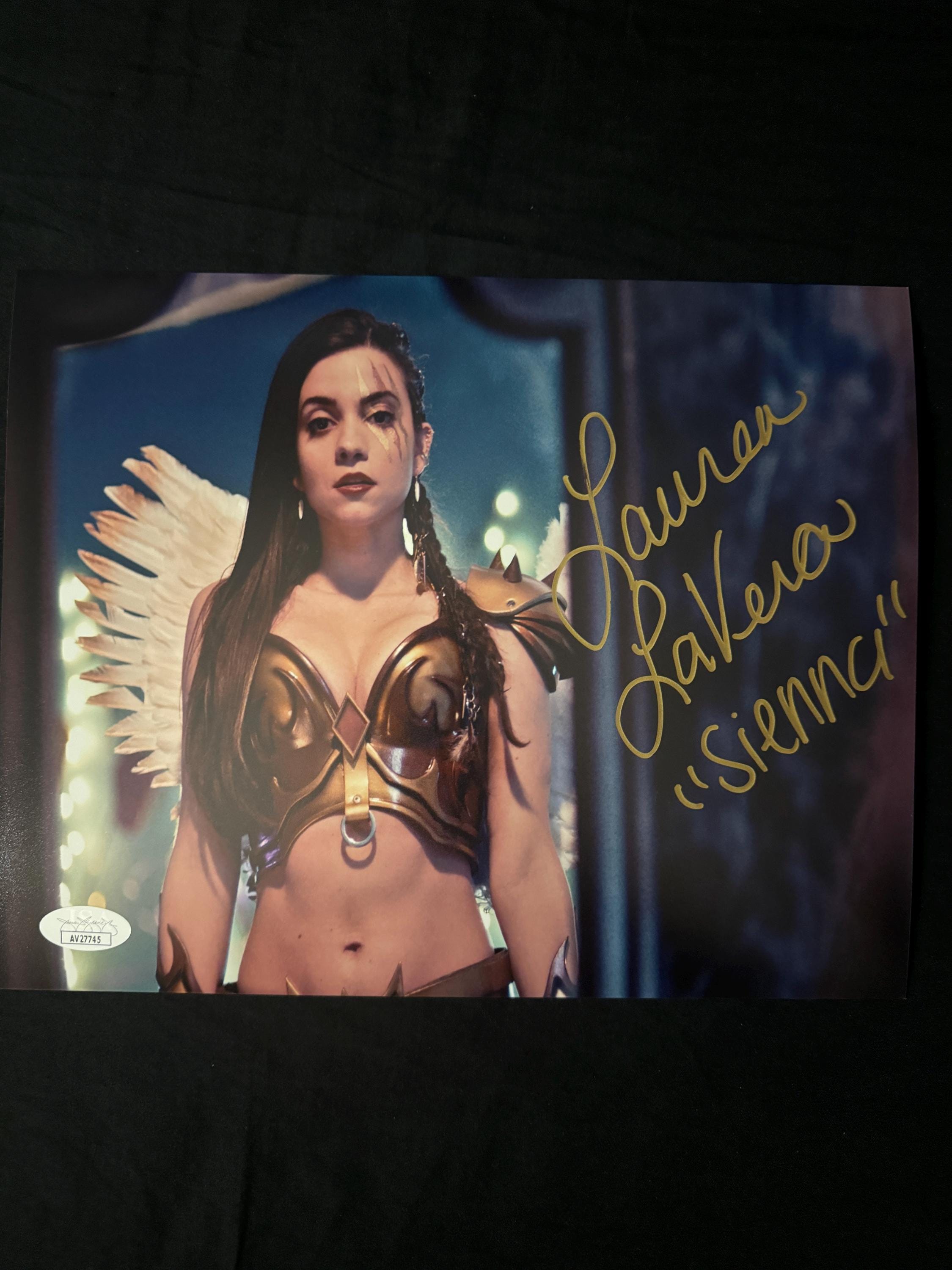 Lauren LaVera signed Terrifier 2 8X10 photo W/ JSA COA