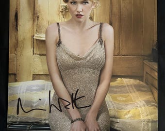 Naomi Watts firmó una foto de 11x14 con el certificado de autenticidad de Beckett