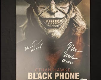 Mason Thames & Madeleine McGraw signed Black Phone 11x17 photo W/ Beckett witnessed COA