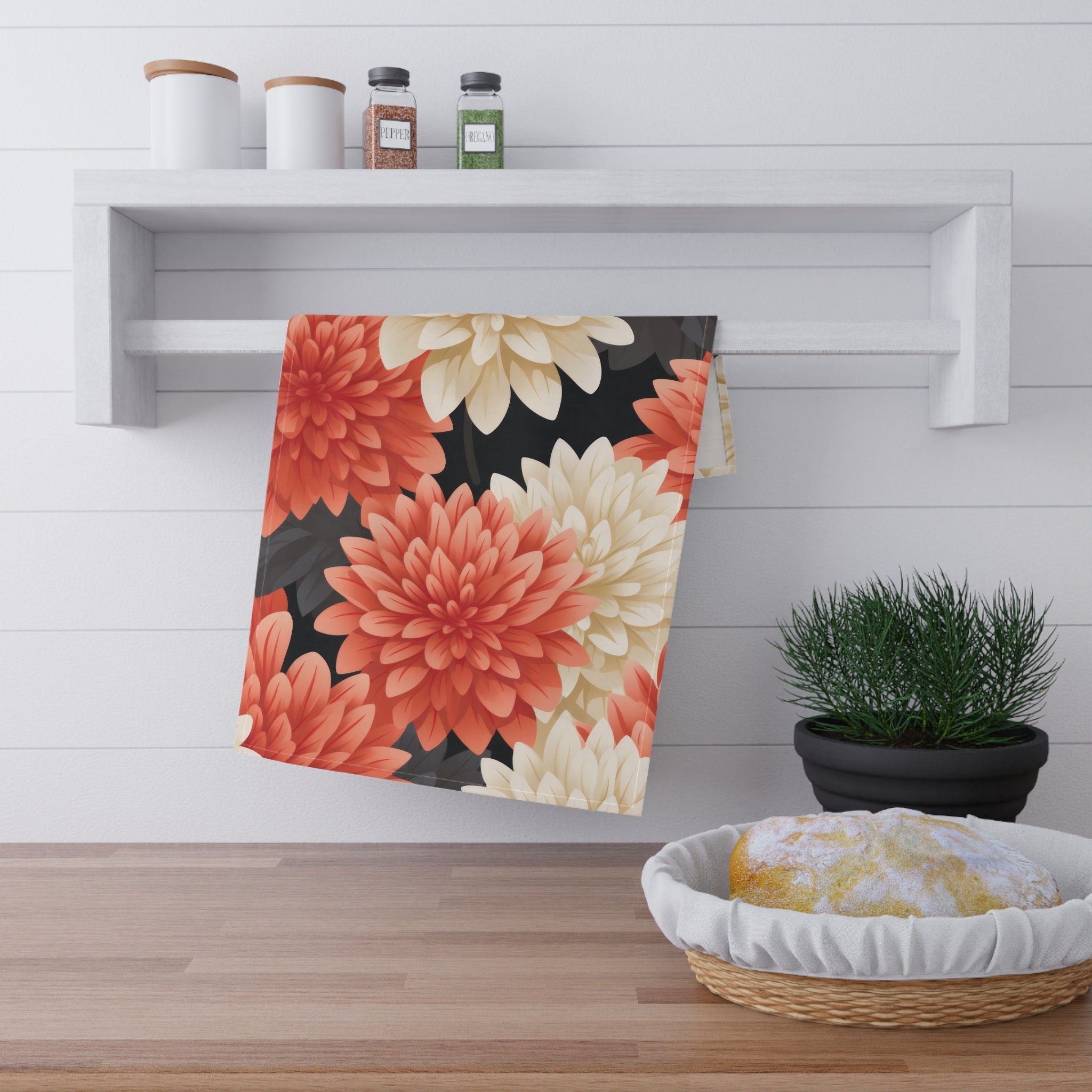 Dahlie Blumen Dekoratives Handtuch Teetuch Küche Dekor Personalisierte Handtuch Einfaches Geschenk von Agnes Pembroke