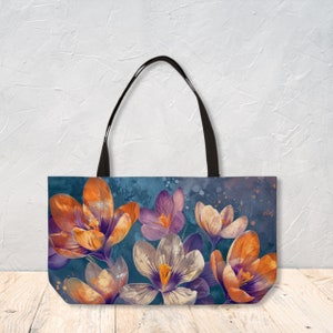 Sac de week-end personnalisé à utiliser comme sac de voyage ou de plage Cabas grande capacité avec fleurs de crocus, design Agnes Pembroke