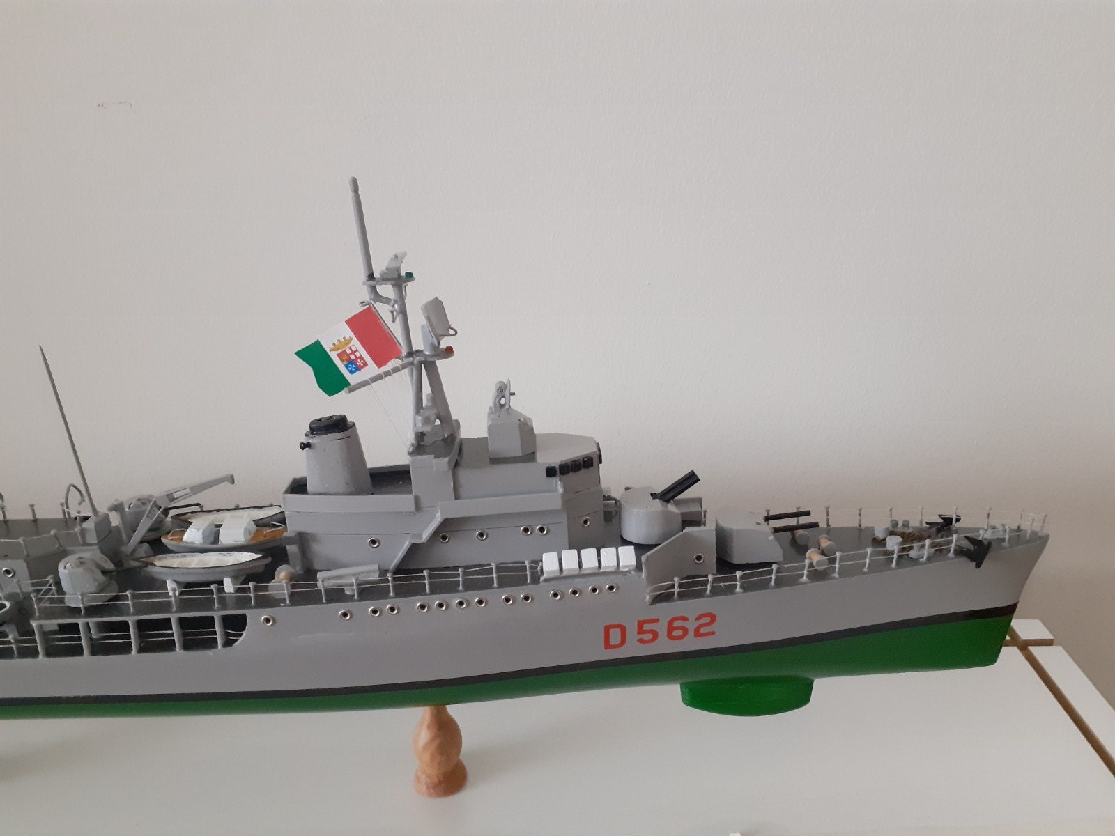 SAN GIORGIO CLASS DESTROYER (D-562) küçük görsel 4