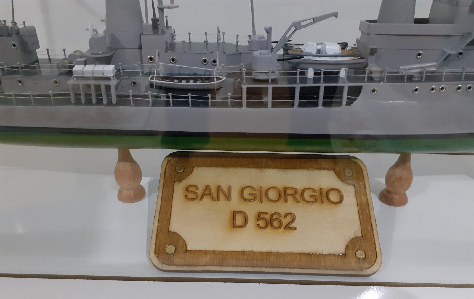 SAN GIORGIO CLASS DESTROYER (D-562) küçük görsel 3