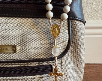 White Wood Car Rosary Clip Purse Rosary | Miraculous Medal, Catholic Purse Charm