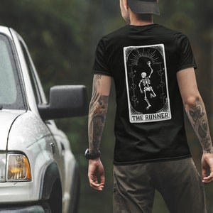 Camiseta con la carta del tarot del corredor, camiseta para correr, regalo para corredores