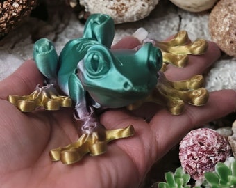 Custom Articulated Tree Frog