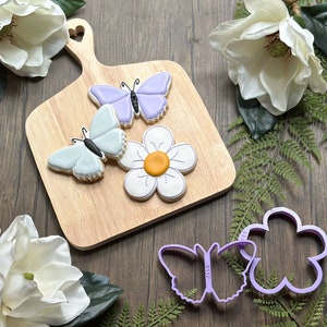FLOWER COOKIE CUTTER With Butterfly Spring Summer Daisy Hibiscus Sunflower Monarch Cookie Cutters For Easter Mothers Day (2 Pack)