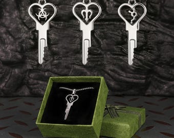 Reife Keuschheits-Herz-Schlüssel-Halskette, Biohazard Trident Dopamin-Symbol-Anhänger, Edelstahl-Schmuckgeschenk-Box-Set - Verschlusskern & Ersatzschlüssel