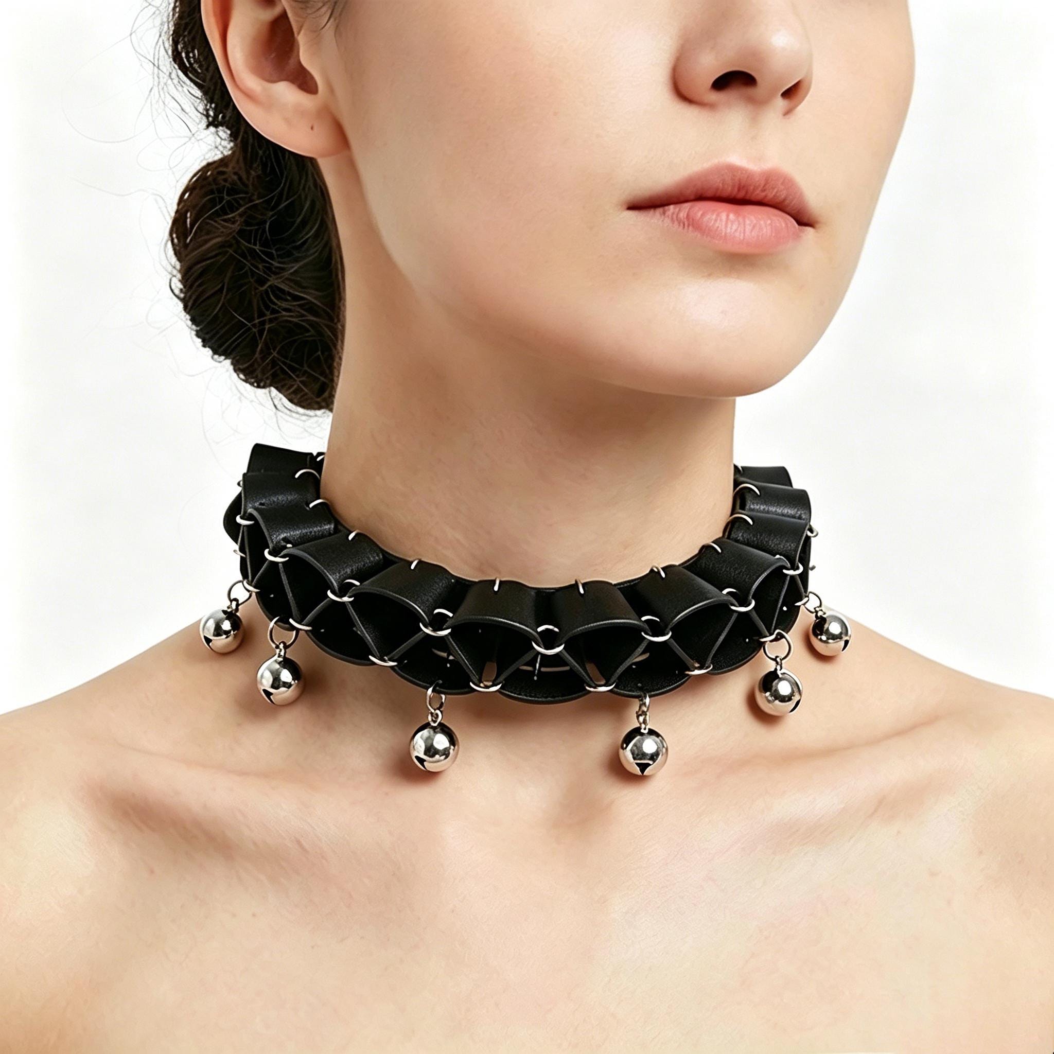 Mature Pleated Leather Bell Choker With Chain Leash, Black Adjustable Collar, Stainless Steel Hardware Gothic Accessory