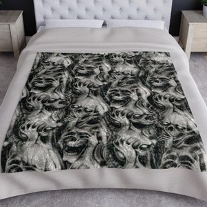Skull Throw, Crushed Velvet Blanket - Soft Blanket, Evil Skull Throw, Gothic Home Decor, Halloween Gift, Horror Movie Night Essential