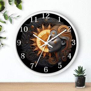 Celestial Sun Graphic Wanduhr - Lautloser Analogbetrieb