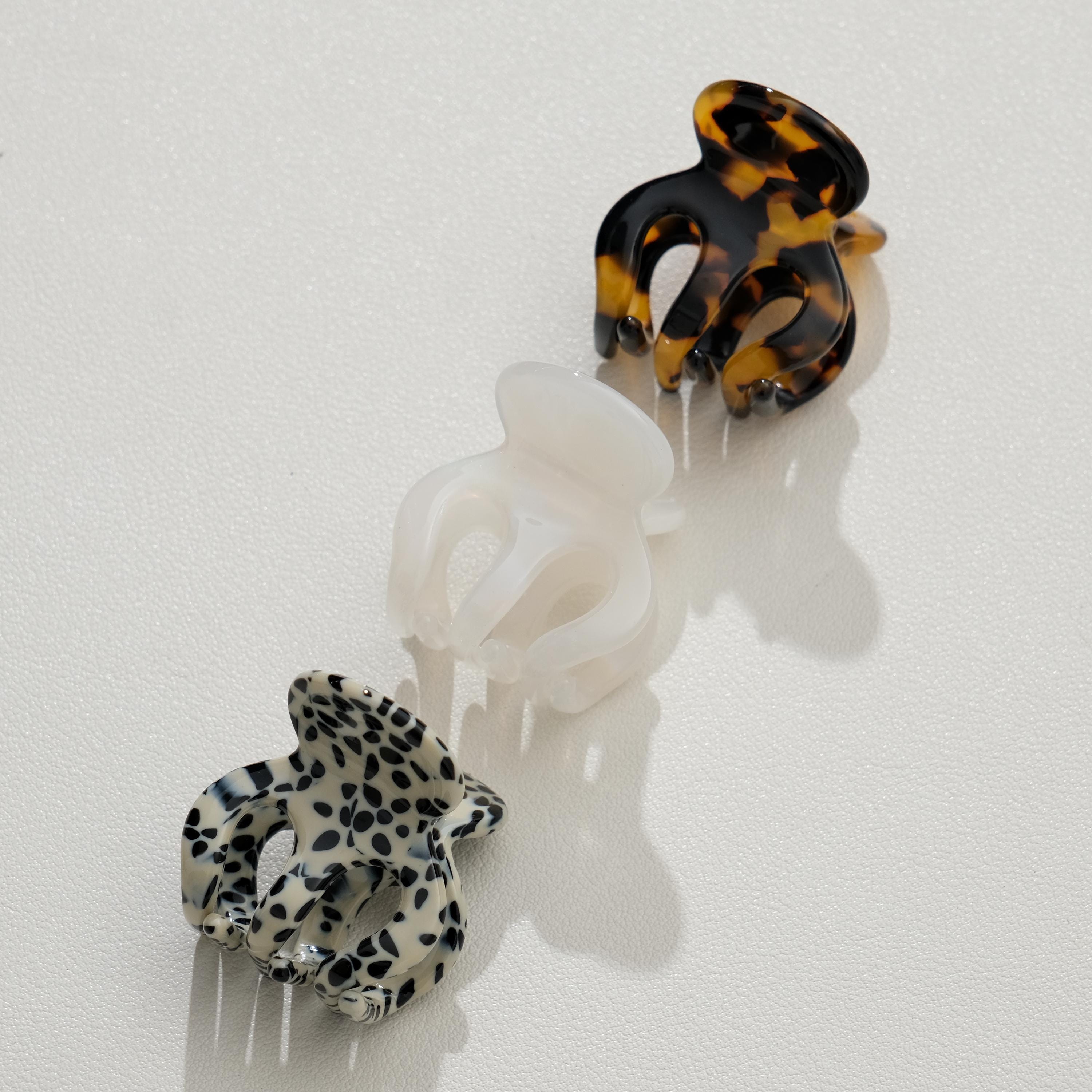 Amber Mini Core Claw Clip - Etsy