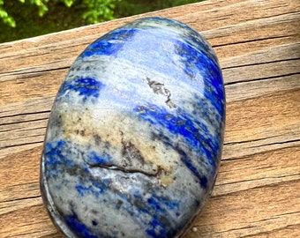 Lapis Lazuli Palm Stone - High-Quality Lapis Lazuli - Healing Crystal - Encourages Self-Awareness, Inner Wisdom, and Truth