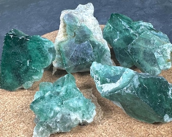 Natural Cubic Green Fluorite Specimens – Raw Crystal Clusters for Clarity & Focus