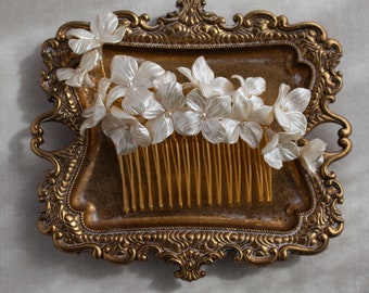 Fiore Comb, bridal hair comb, bridal jewelry, bridal hair accessories, bridal jewelry gold, hair accessories, porcelain flowers, fine art bridal