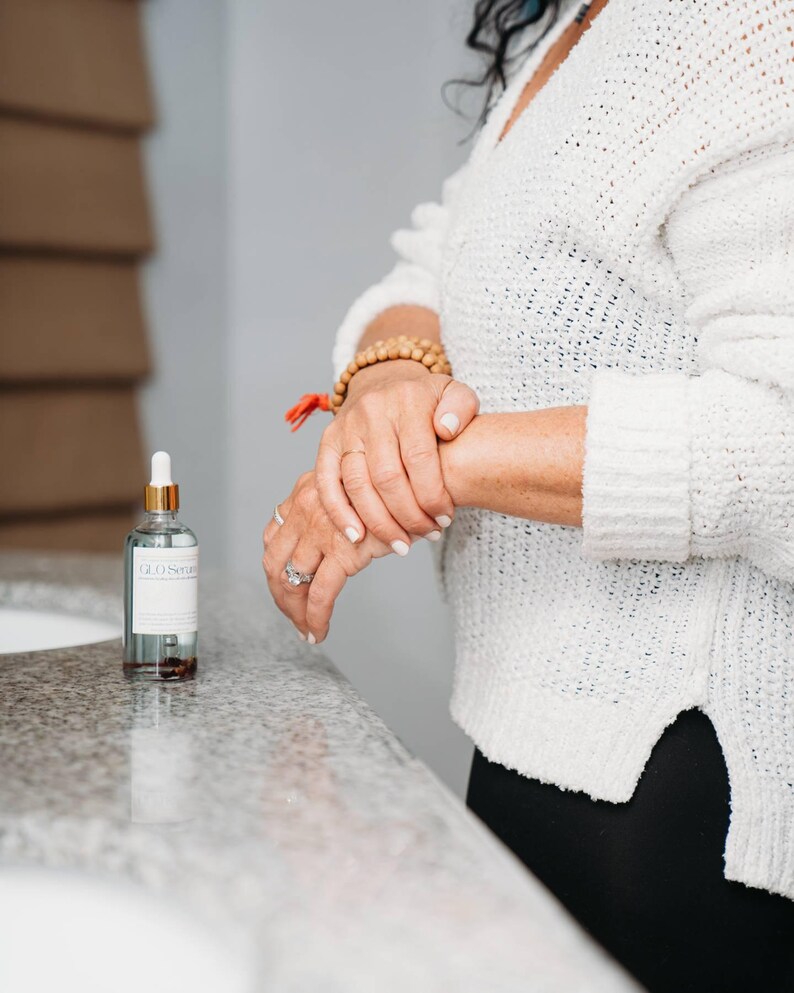 Organic Face & Body Skin Serum: Frankincense, Yarrow Pom, Castor Oil image 5