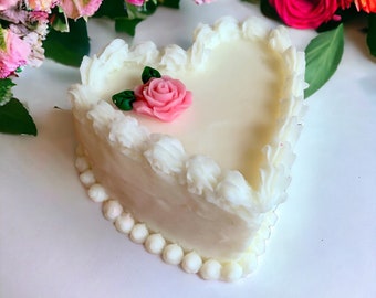 Realistic Heart Shaoed Cake Wax Embed, Realistic Food Wax, Wax Food, Fake Cake, Cake Wax, Wax Desserts, Valentines Embeds