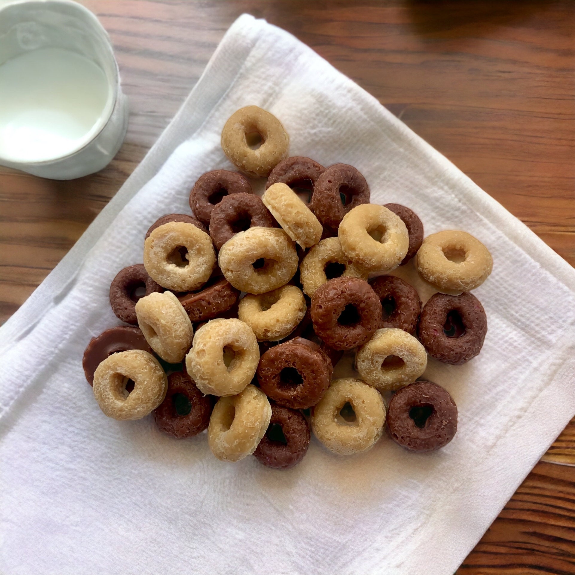 Check R Embeds Cheerios Wax Embeds, Food Embeds, Fake Food, Wax Cereal, Cereal Embeds ...