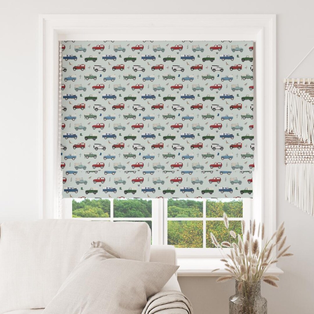 Custom Roman Blind – Emma Lawrence Woodland Rovers Land Rovers Eggshell ...
